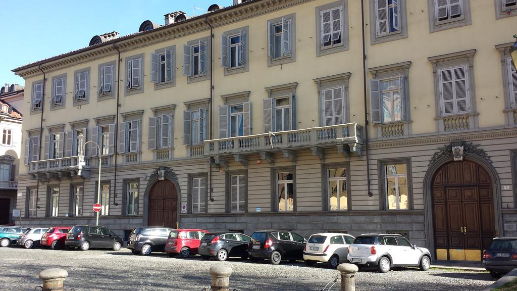 Apartamento Cit Ma Bon Turín Exterior foto